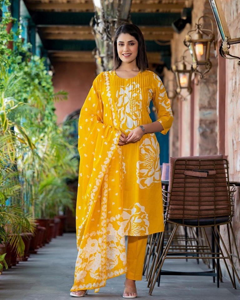 Cotton Pakistani Salwar Kameez Dress – Ready-to-Wear Suit for Indian Weddings &
