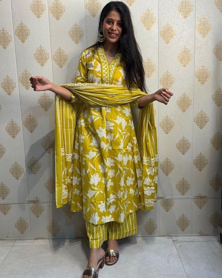 Cotton Printed Indian Pakistani Salwar Kameez – Designer A-line Dress Wear Suit