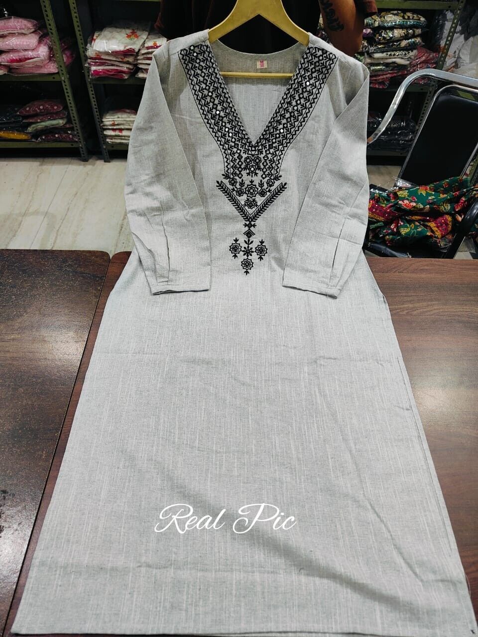 2 pcs Beautiful Partywear Khadi Cotton Salwar Suit Indian Women Kurti Pant Set