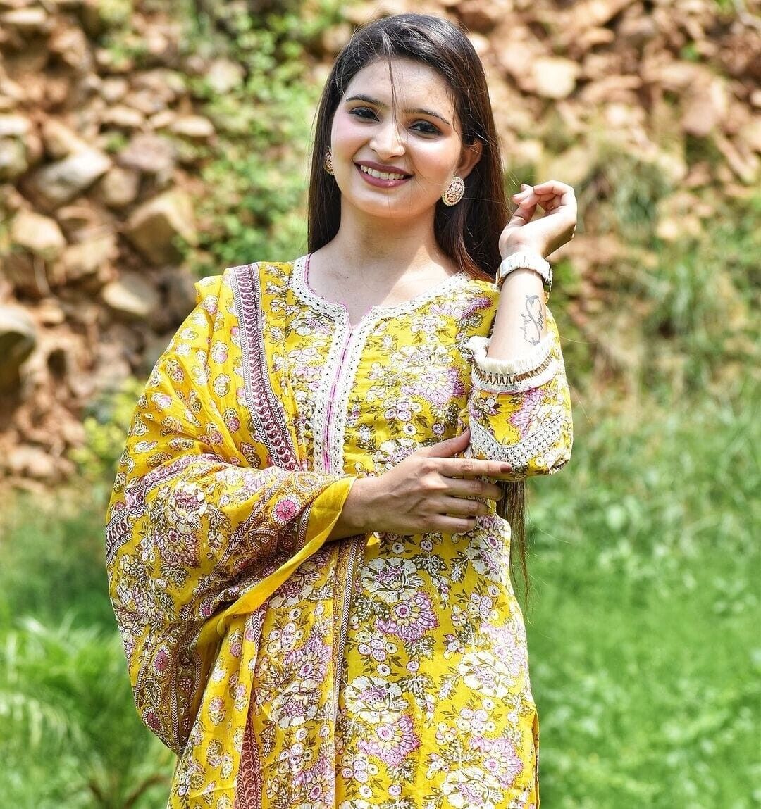 Designer Cotton Salwar Kameez Suit – Pakistani Bollywood Party & Wedding Wear