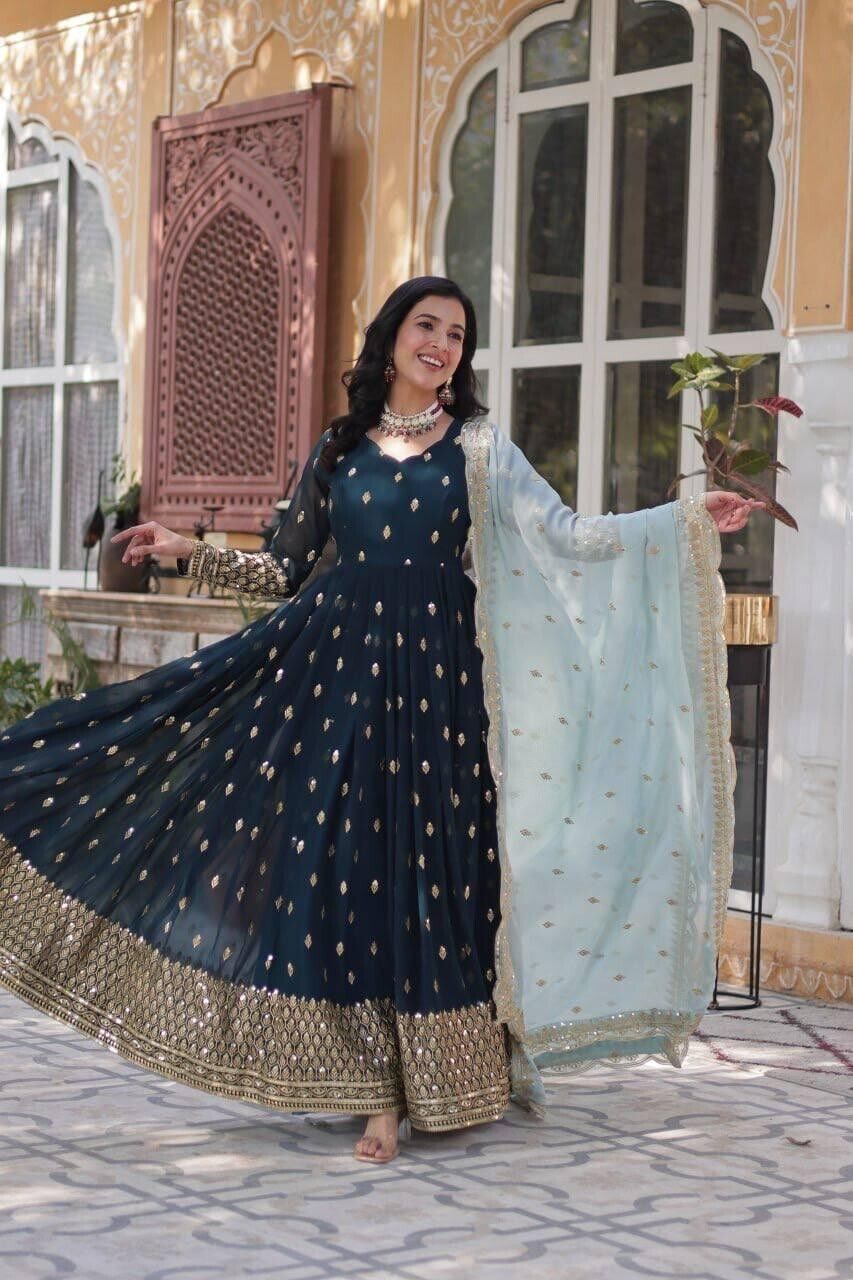 Indian Bollywood Bridal Party Heavy Pakistani Flared Anarkali  Wedding Gown
