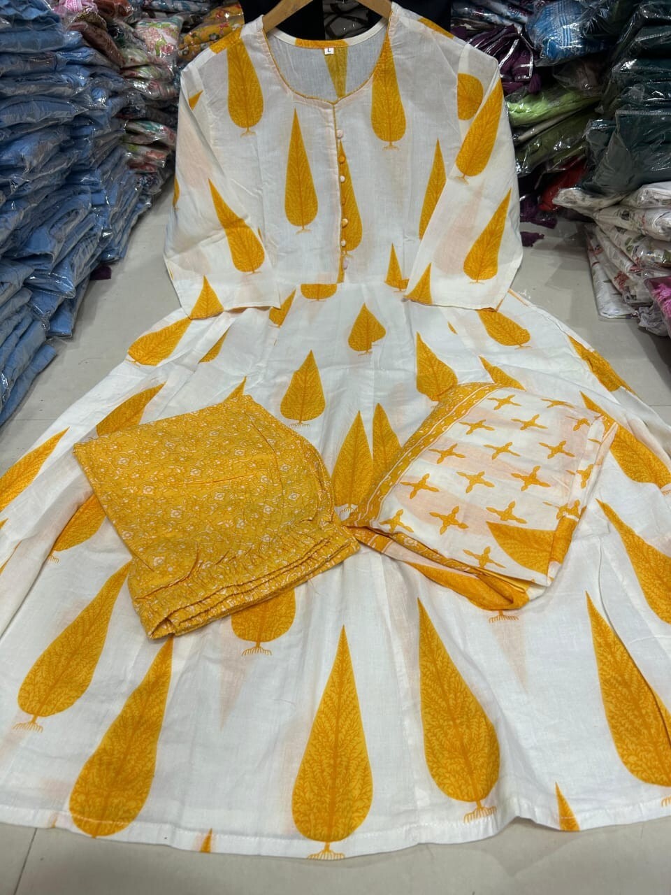 Yellow bollywood Wear anarkali Flared suit Gown Indian pakistani Designer Cotton