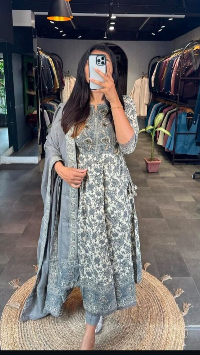 Women Designer Party Wear Kurti Set Indian Bollywood Anarkali Kurta Gown cotton