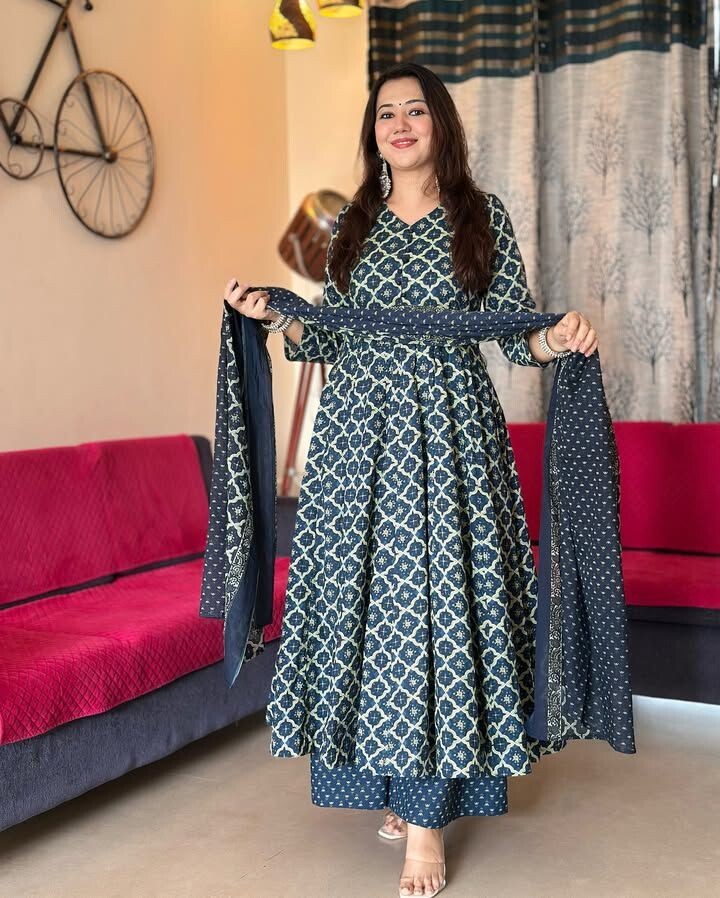 Anarkali Gown Dress – Bollywood Pakistani Indian Wedding Cotton Party Suit