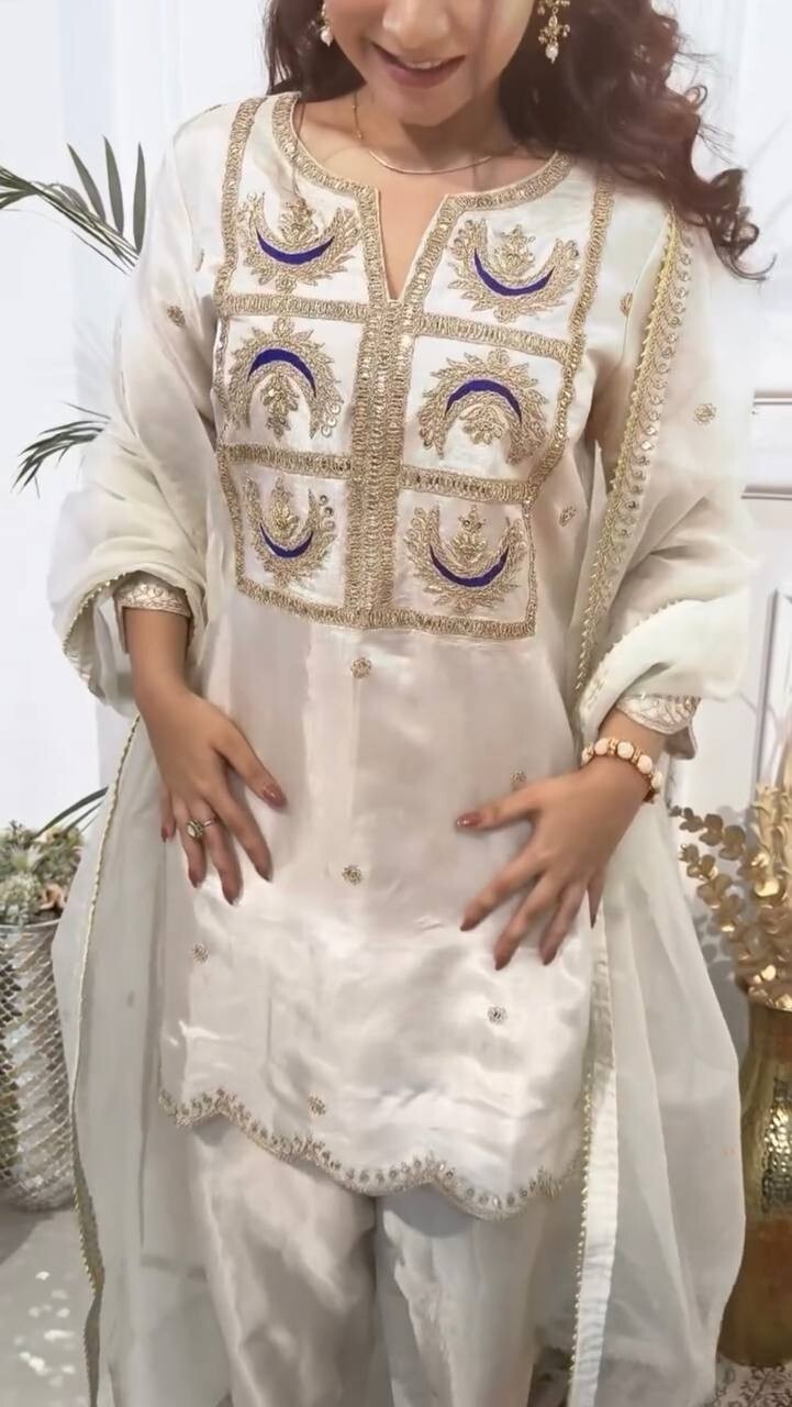 Women  Embroidered Salwar Silk Salwar kameez straight  Kurti Set Indian Weddings