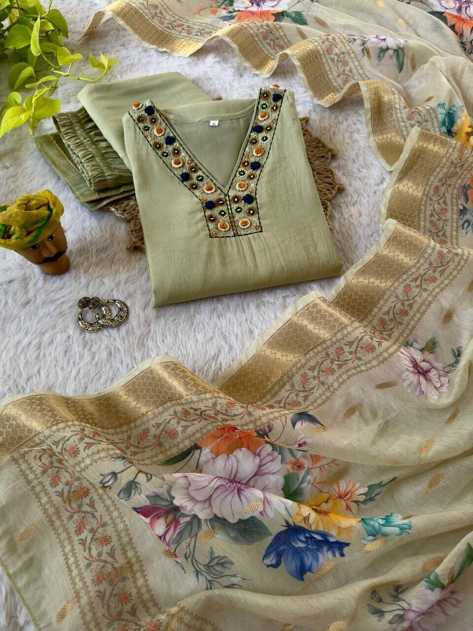 Roman Silk Salwar Kameez Set with Chanderi Dupatta – Hand Embroidered 3-Piece