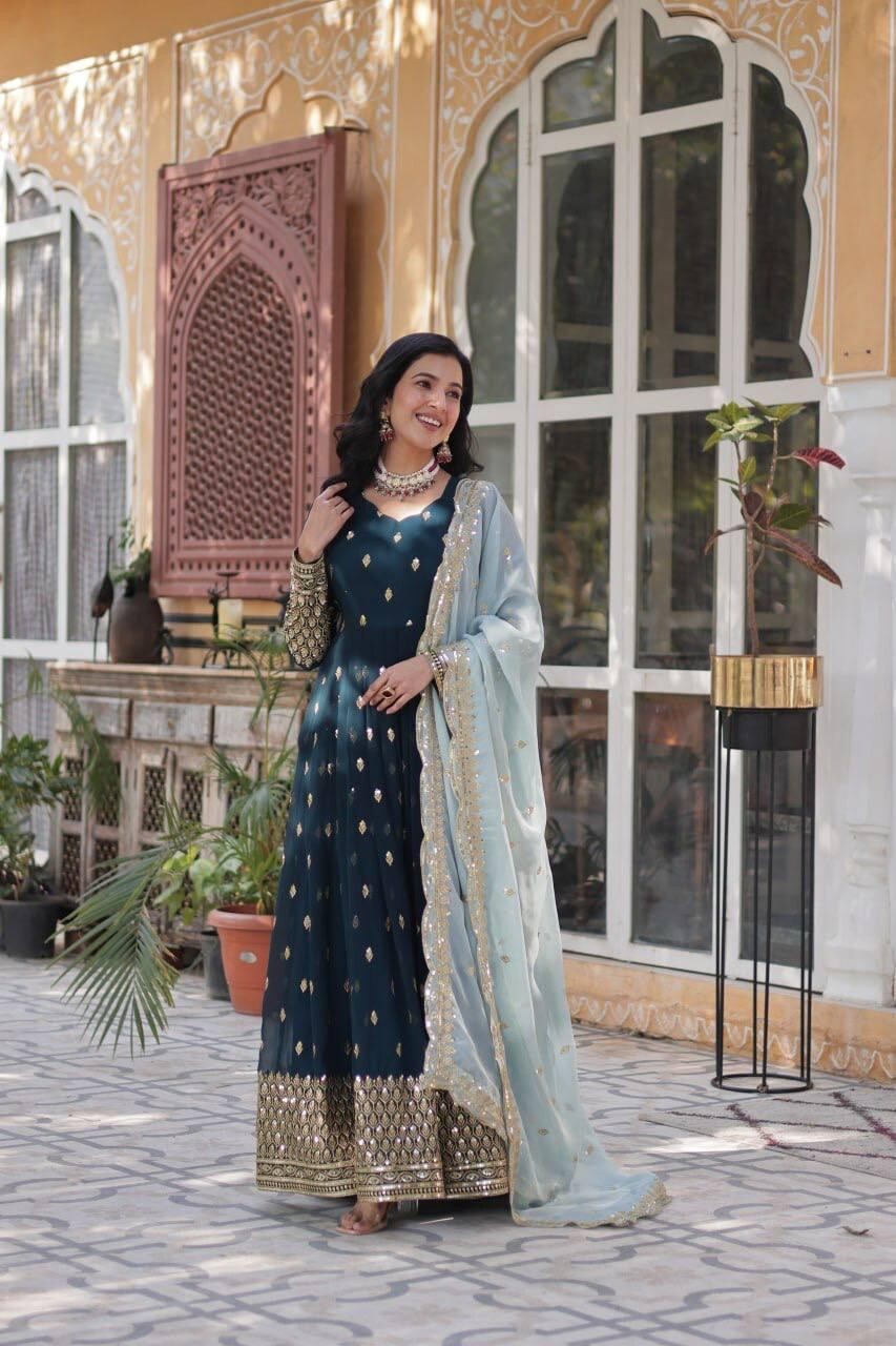 Indian Bollywood Bridal Party Heavy Pakistani Flared Anarkali  Wedding Gown