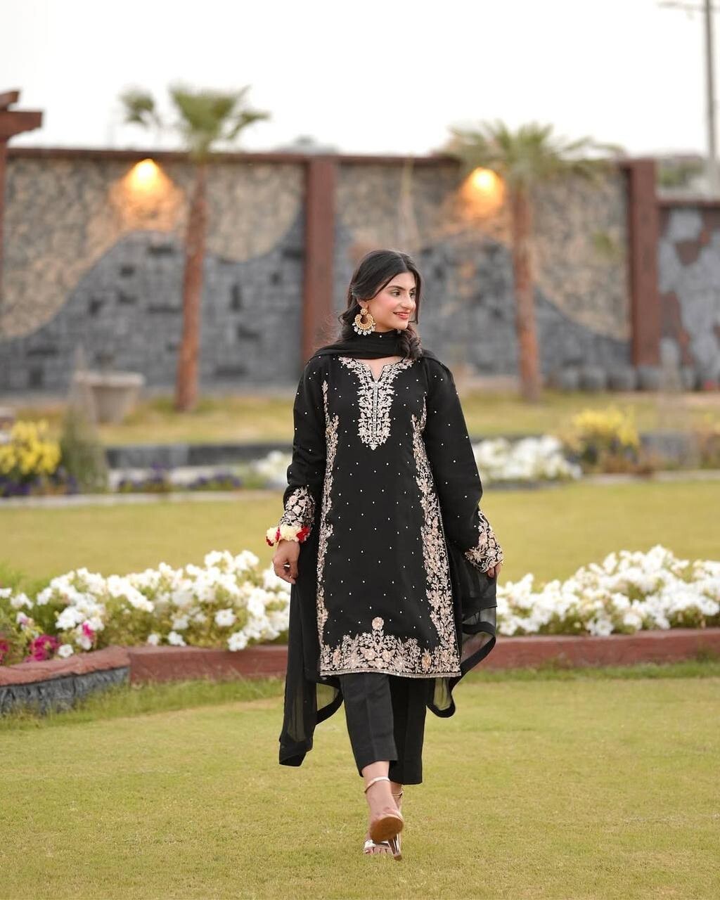Pakistani Salwar Kameez Readymade Suit - Wedding & Party Kurti Set Georgette