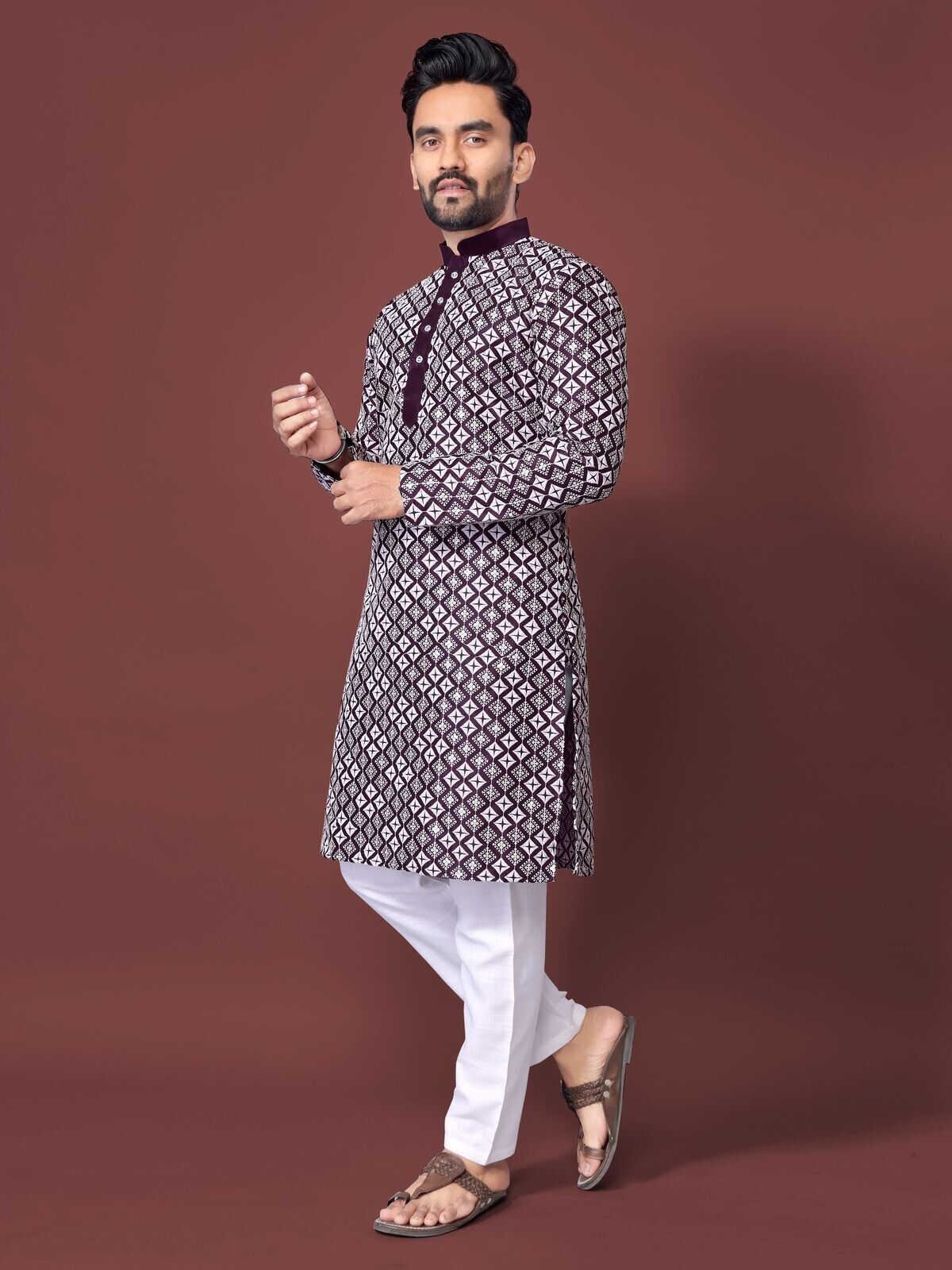 Traditional Men's Wedding Kurta Long Embroidery & Pajama - Silk Bandhani