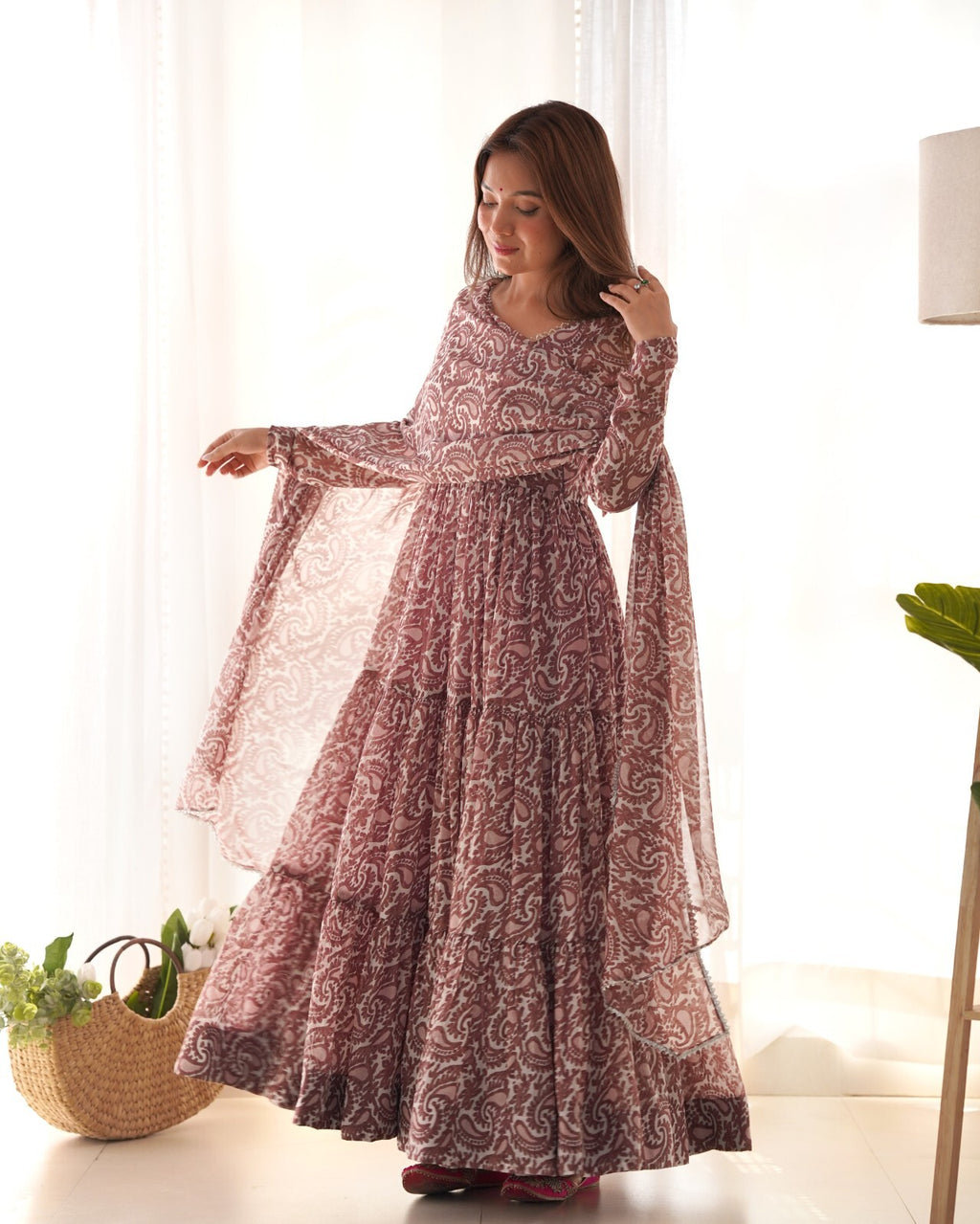 Designer Flared Anarkali Gown Suit Set – Bollywood-Inspired Pakistani Wear