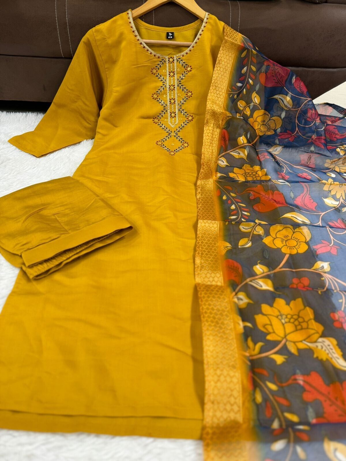 Elegant Viscose Chanderi Silk suit salwar kameez Kurta Set with Jacquard Dupatta
