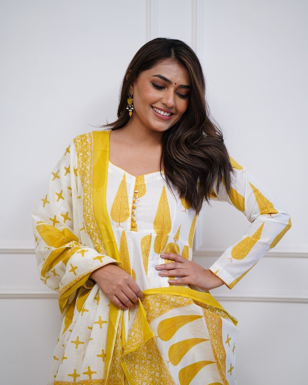 Yellow bollywood Wear anarkali Flared suit Gown Indian pakistani Designer Cotton