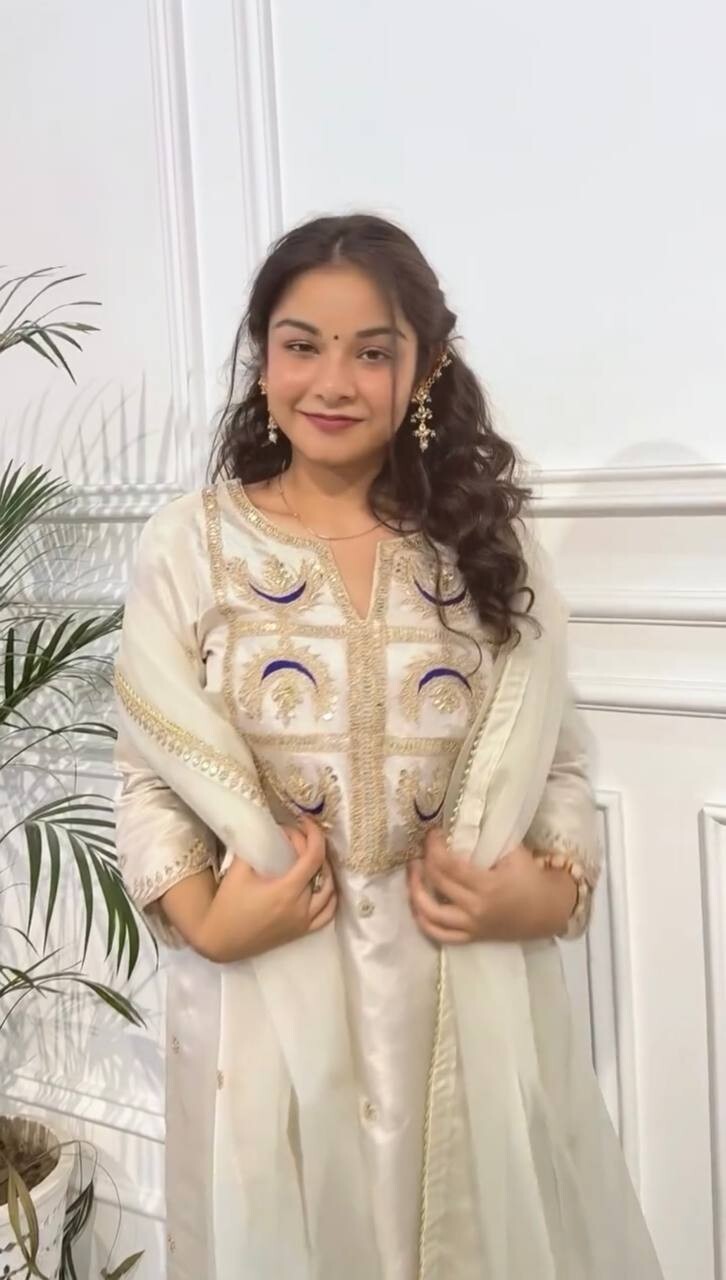 Women  Embroidered Salwar Silk Salwar kameez straight  Kurti Set Indian Weddings