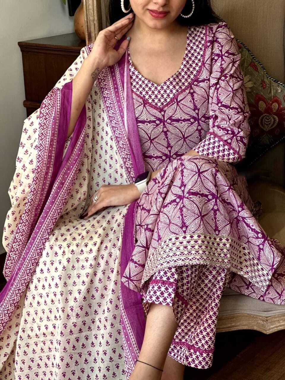 Indian Pakistani Salwar Kameez Set – Cotton Kurti, Pant & Dupatta Fully Stitched