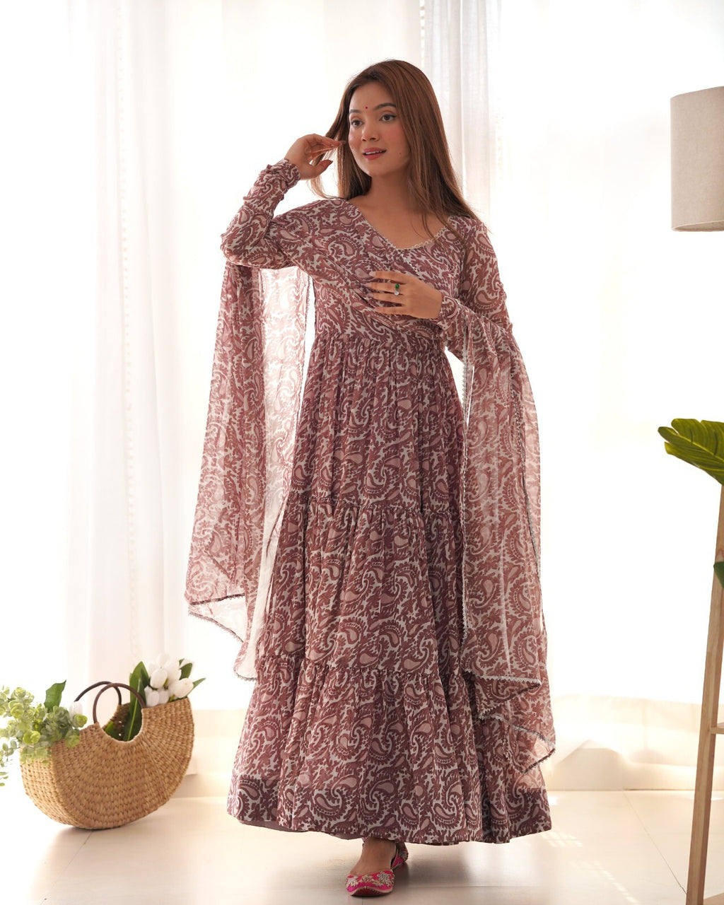 Designer Flared Anarkali Gown Suit Set – Bollywood-Inspired Pakistani Wear