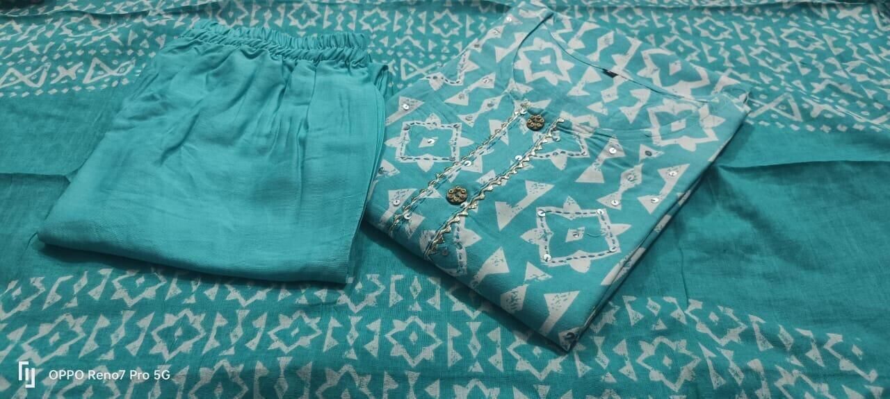 Cotton Pakistani Style Salwar Kameez – Readymade Women’s Indian Wedding Suit
