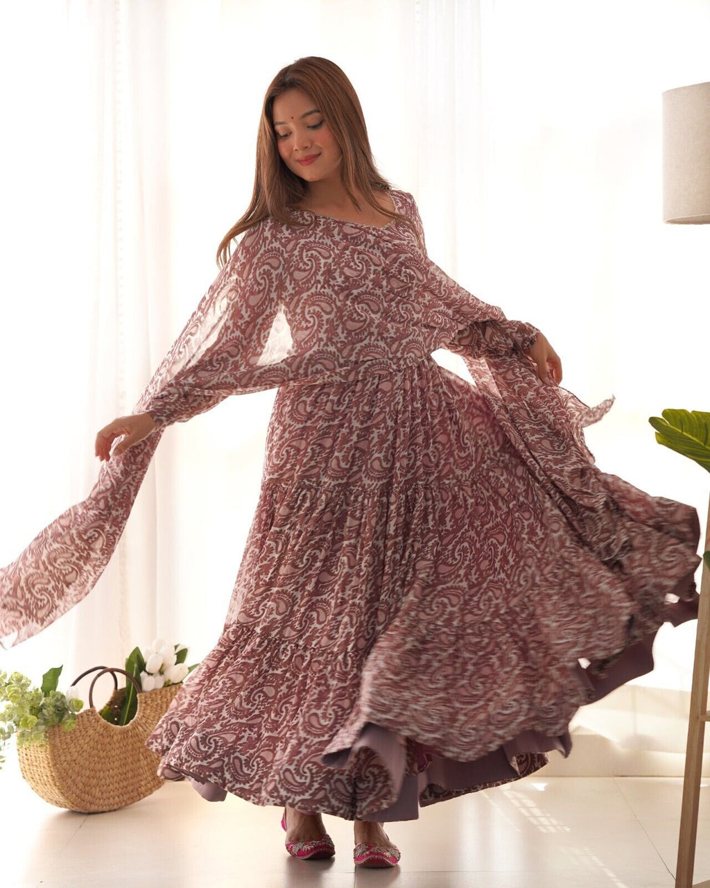 Designer Flared Anarkali Gown Suit Set – Bollywood-Inspired Pakistani Wear