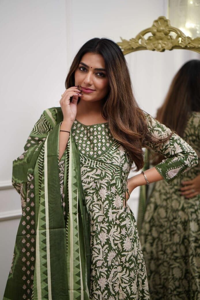 Printed Floral Cotton Anarkali Gown Suit – Bollywood Style Ethnic Wedding Dress