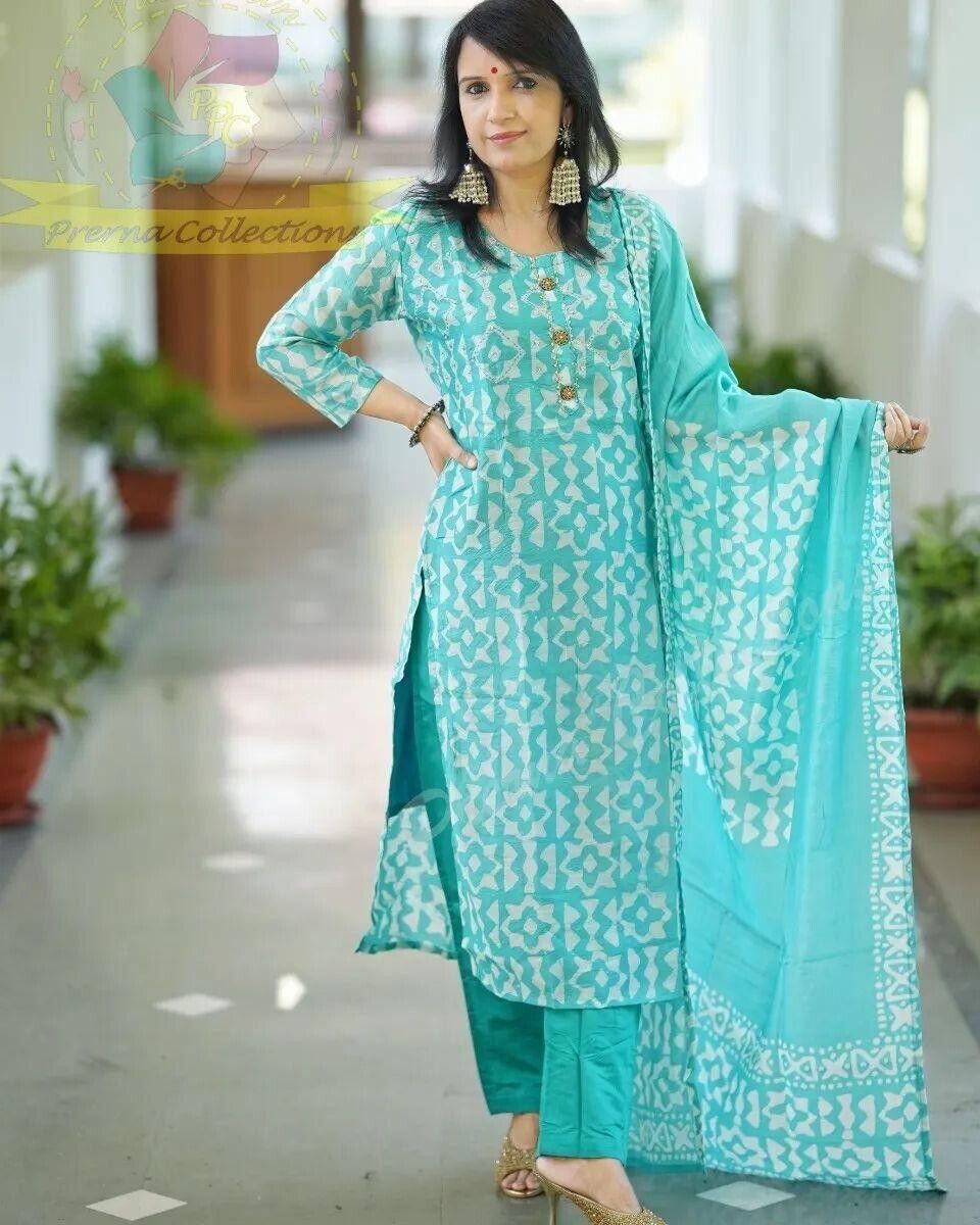 Cotton Pakistani Style Salwar Kameez – Readymade Women’s Indian Wedding Suit