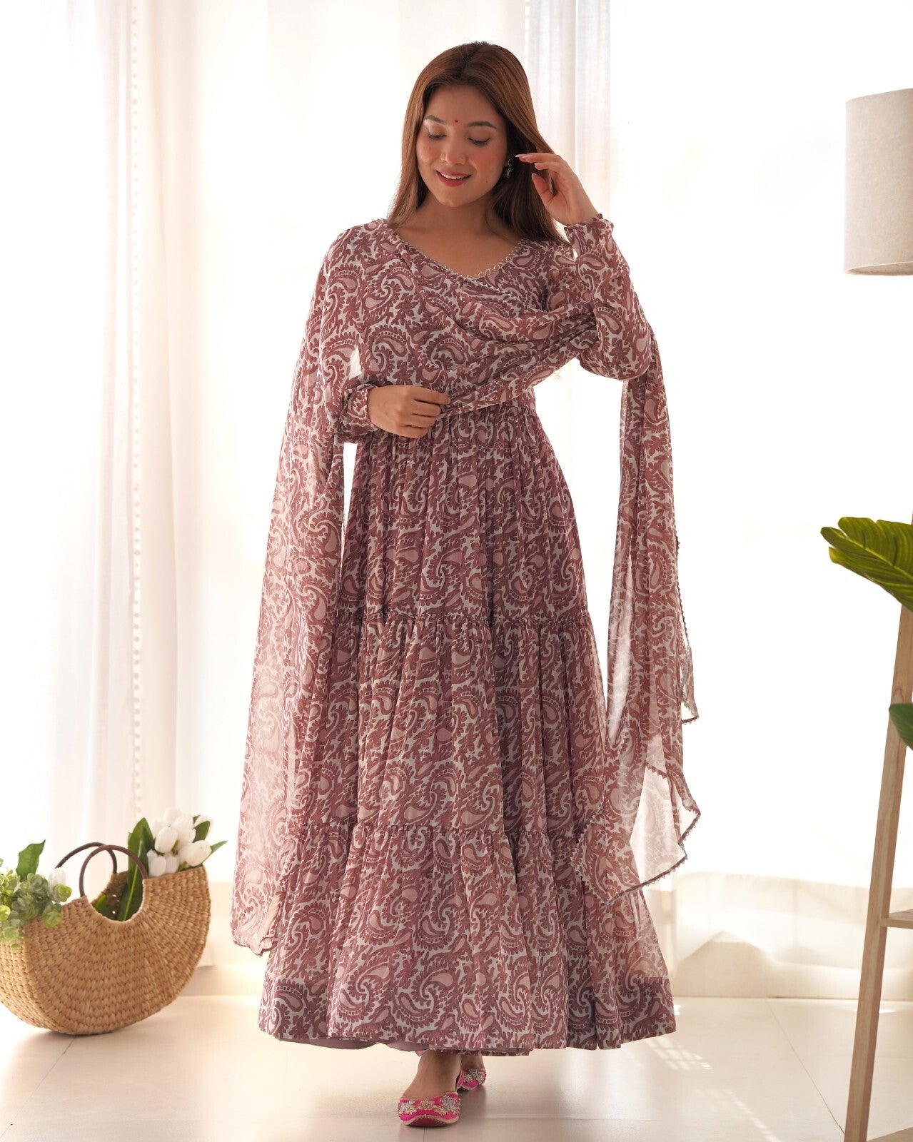 Designer Flared Anarkali Gown Suit Set – Bollywood-Inspired Pakistani Wear