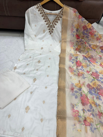 Elegant Cotton Straight Suit with Handwork – 3-Piece Set Salwar kameez