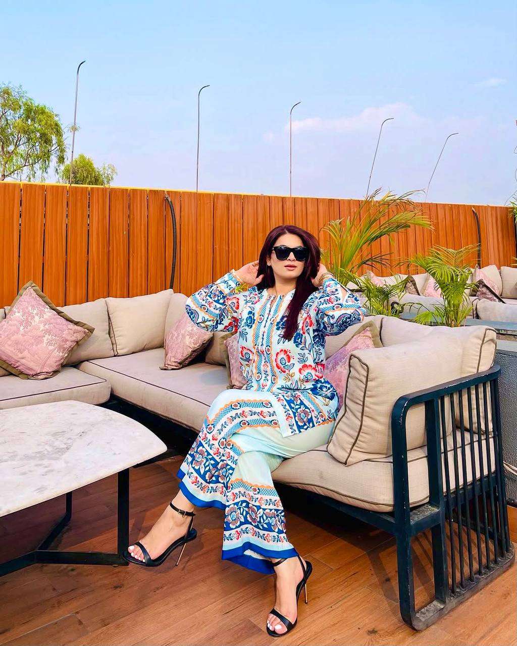 White & Blue Digital Printed Designer Farsi  Suit WIth Chiffon Duppatta Suit set