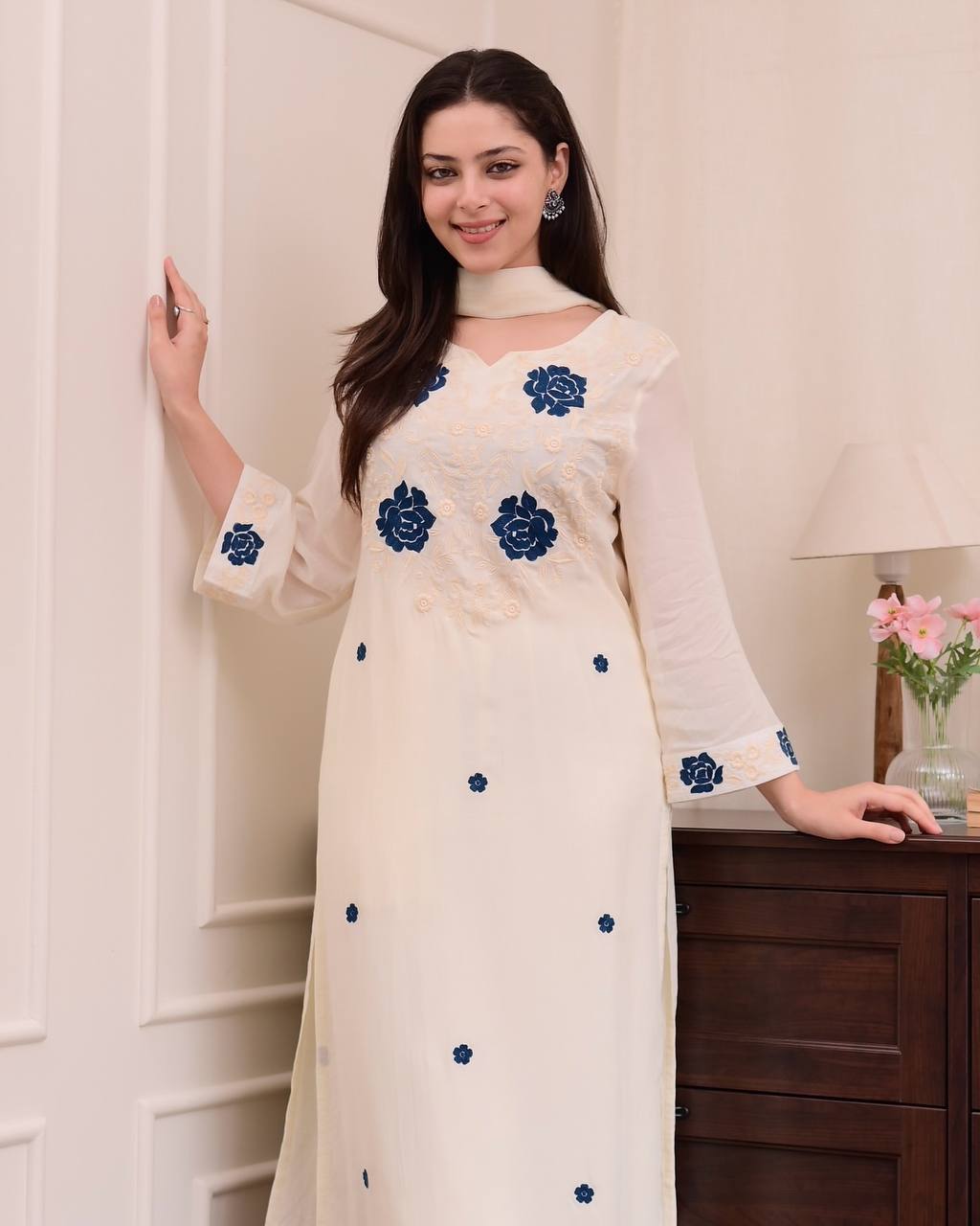 Roman Silk Designer Salwar Kameez Suit Set With Embroidery Work