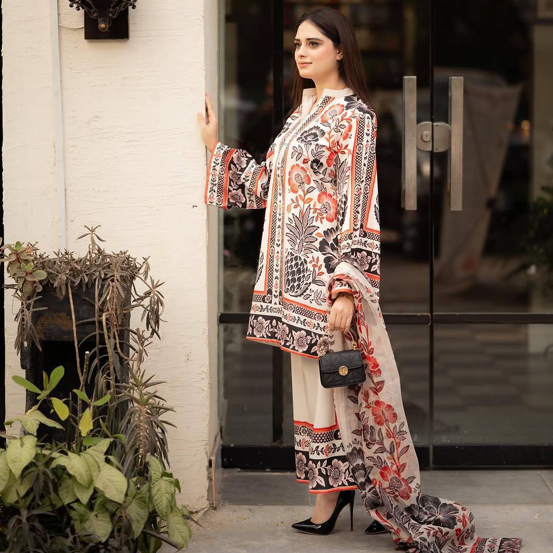 Beige & Bronze Digital Printed Designer Farsi  Suit WIth Chiffon Duppatta Suit set