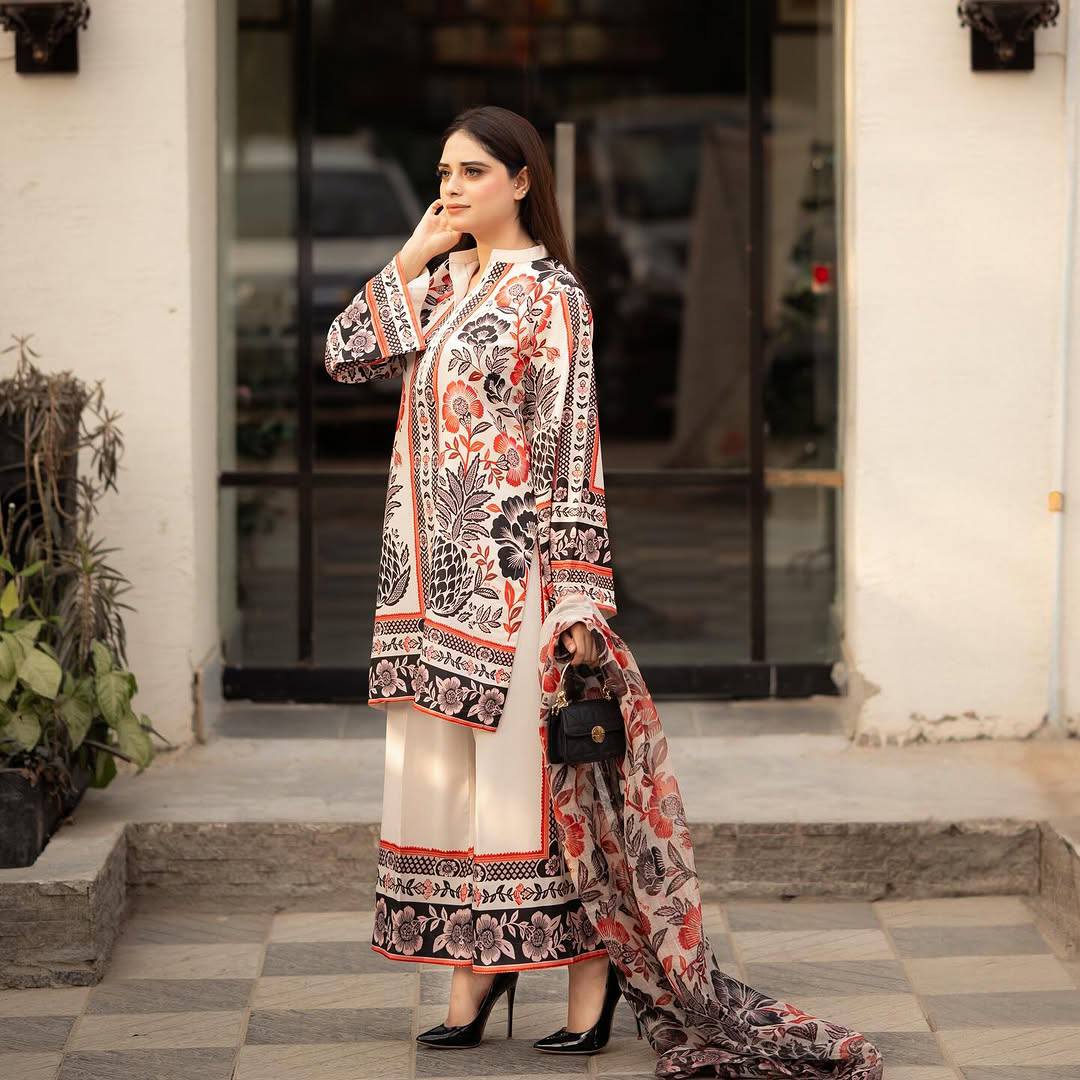 Beige & Bronze Digital Printed Designer Farsi  Suit WIth Chiffon Duppatta Suit set
